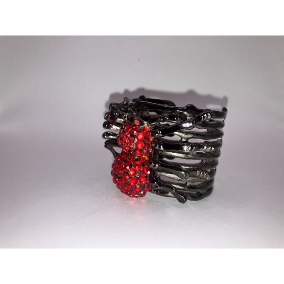 Red Rhinestone Spider Gun Metal Silver-Tone 2 3/8 Inch Wide Cuff Bracelet! - Picture 4 of 8